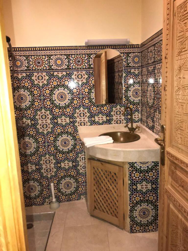 Bathroom 3, Riad Flottement Des Songes, Marrakech