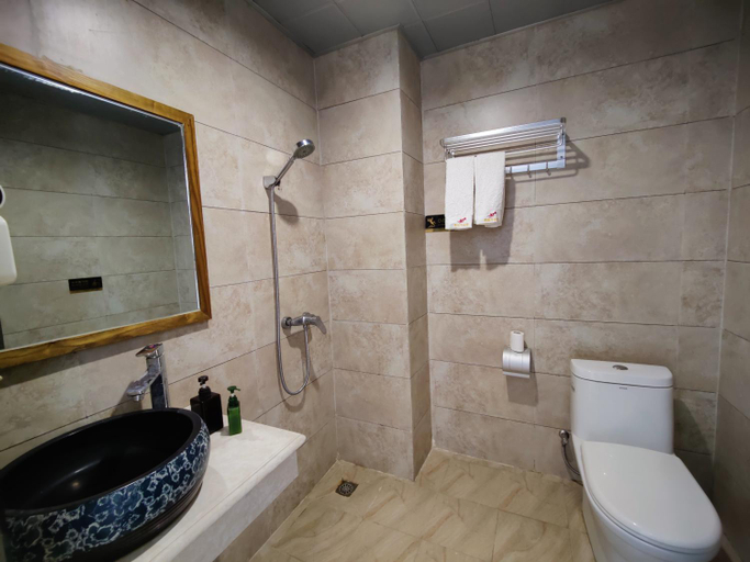 Bathroom 4, Zhangjiajie Jijiehao Inn, Zhangjiajie