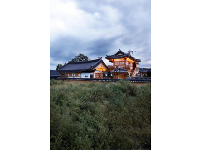 Exterior & Views 1, Hanok Stay Mokhyang, Gyeongju