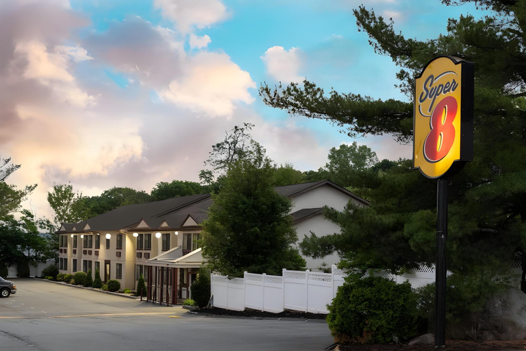 Exterior & Views, FairBridge Inn Express Nyack, Rockland