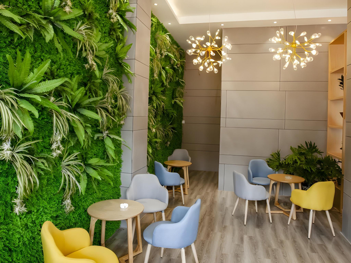Public Area 2, GreenTree Inn Bengbu Guzhen Guyang Road Experitmental Middle School Express Hotel, Bengbu