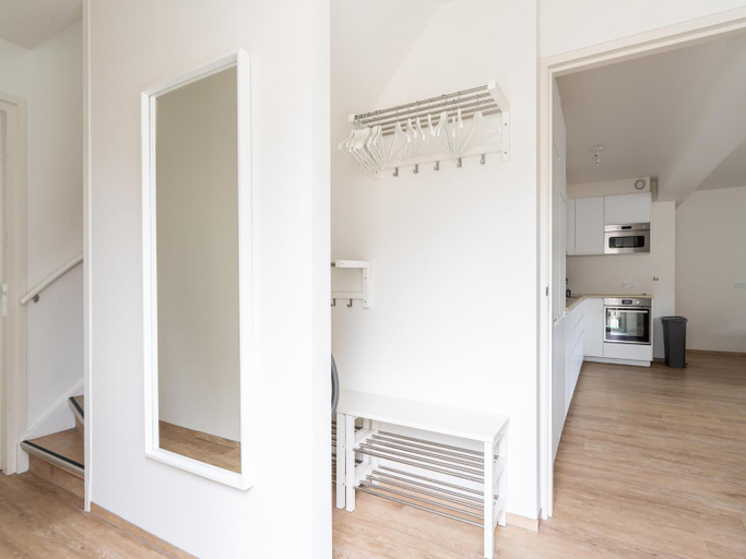 Others 5, Group Apartment on Ameland by De Vleijen, Ameland
