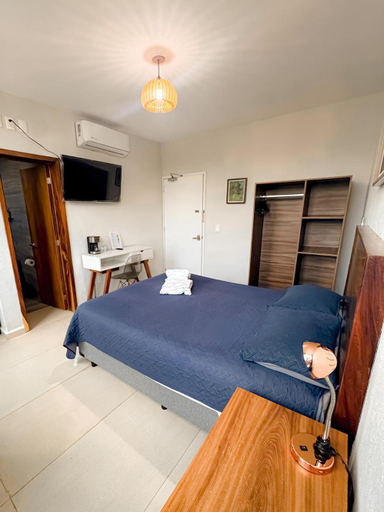 Others 3, Kavala, San Blas