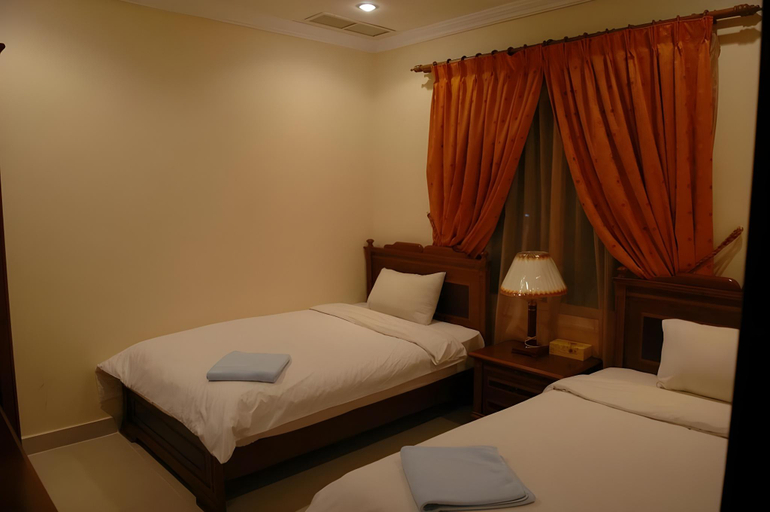 Bedroom, Arinza Tower Quality Suites, Salmiya