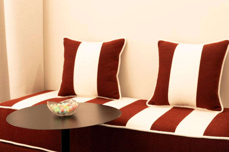 Others 3, Adaram Suites, Napoli