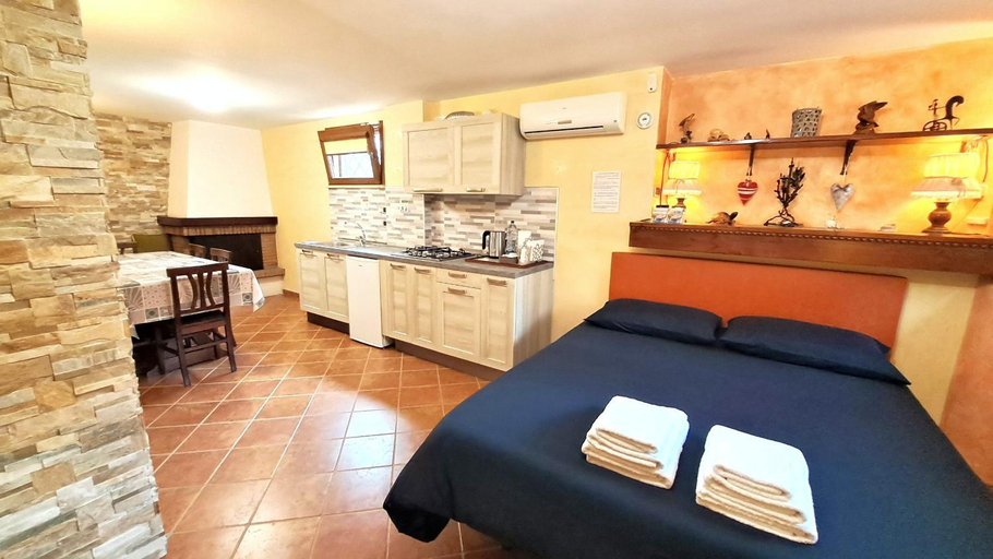 Bedroom 2, Alloggio Gladiolo, Latina
