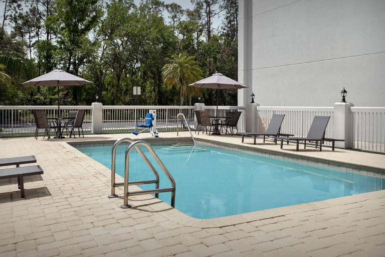 Sport & Beauty, Spark by Hilton Tampa Brandon, Hillsborough
