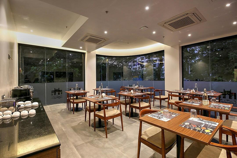 Food & Drinks 4, Hotel Mumbai House - Ghansoli, Thane