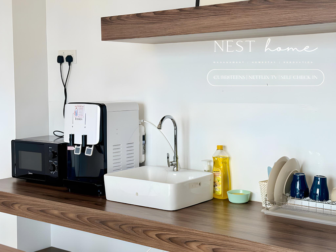 Others 5, Cube8Teens Sunset Suite by Nest Home【NETFLIX】, Johor Bahru