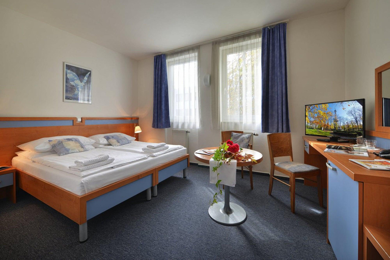 Bedroom 3, EA Hotel Populus, Praha 3