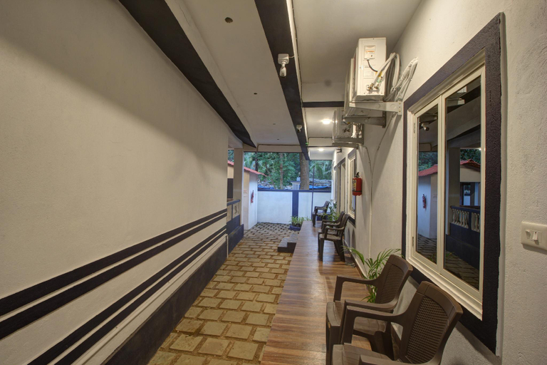 Public Area 4, Shellys Hideout Inn, North Goa