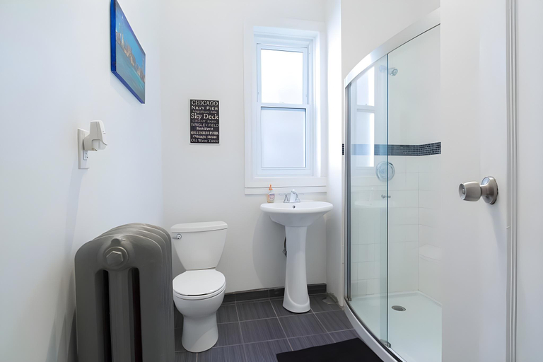 Bathroom 3, Wrigley Hostel - Adults Only, Cook
