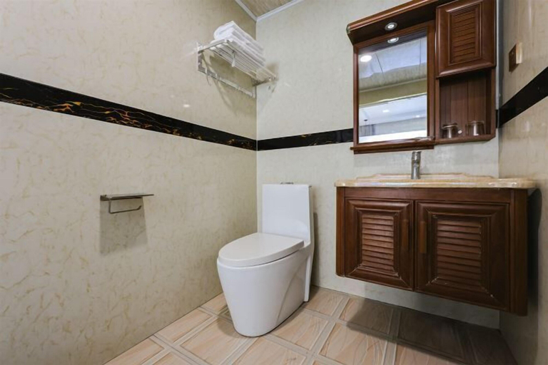 Bathroom 3, Kailai Wisdom Hotel, Chongqing