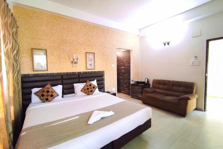Bedroom 3, Hotel Sagar Residency, Jalpaiguri