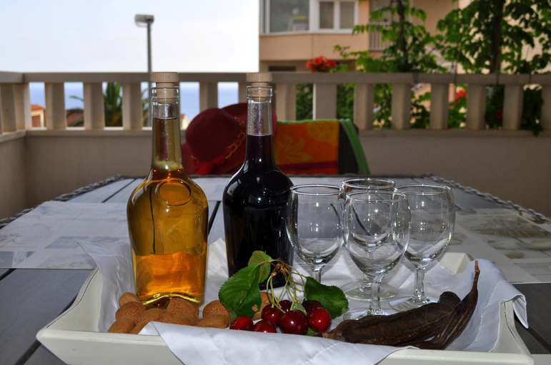 Others 2, Apartments LIVIRA Makarska, Makarska