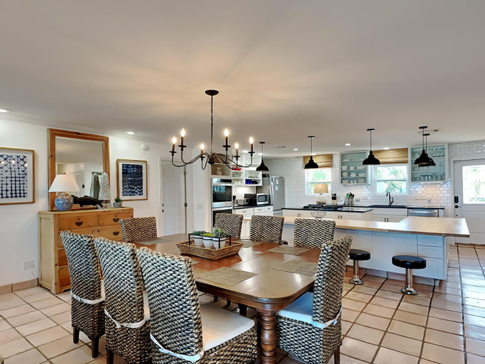 Food & Drinks, Blue Heron by Southern Vacation Rentals, Escambia