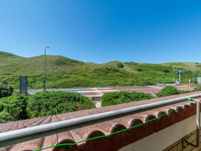 Others 5, Apartment by Dutch Dunes with Sea Views, Zijpe