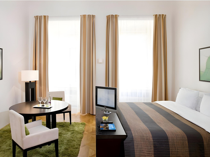 Bedroom 2, Golden Angel Suites by Adrez Living, Praha 1