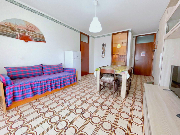 Bedroom 2, Apartment in Caorle near Spiaggia Tartaruga, Venezia