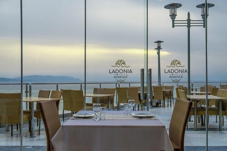 Food & Drinks 5, Alkoclar Adakule Hotel - All Inclusive, Kuşadası