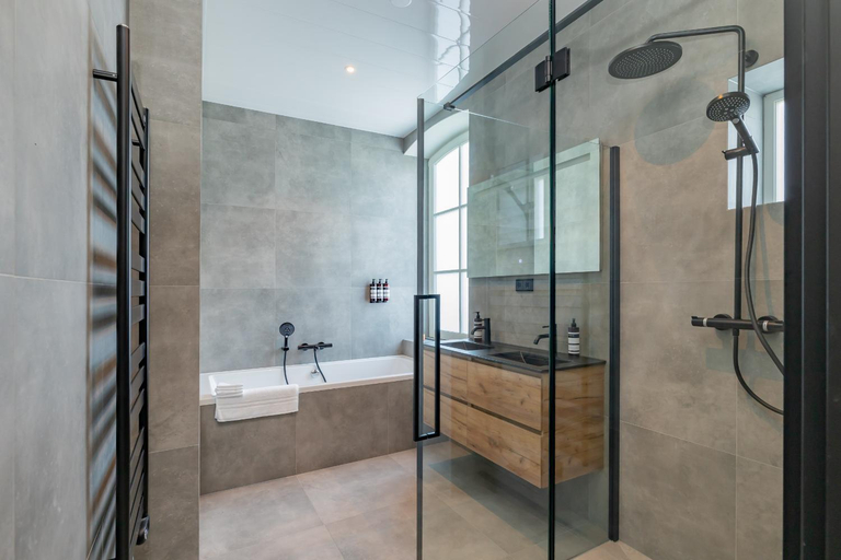 Bathroom 3, Villa Meer en Duin, Noordwijkerhout