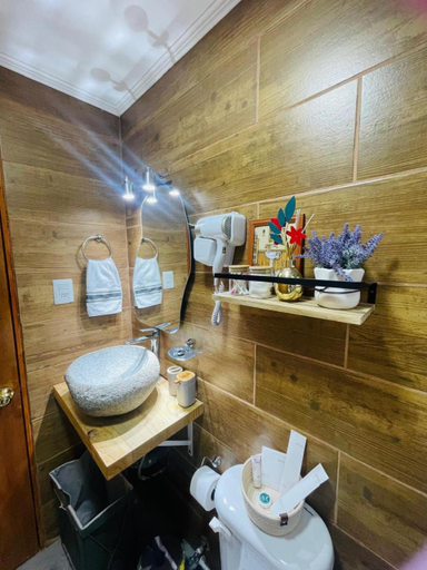 Bathroom 5, Casa Torino, Santiago