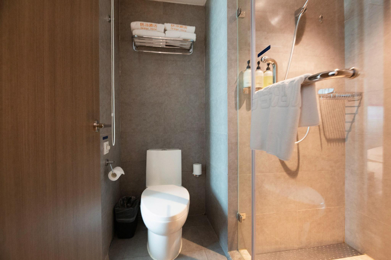 Bathroom 3, Orange Hotel Qinhuangdao Wenhua Road, Qinhuangdao