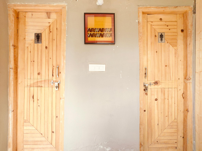 Bathroom 3, Hotel Chitkul, Kinnaur