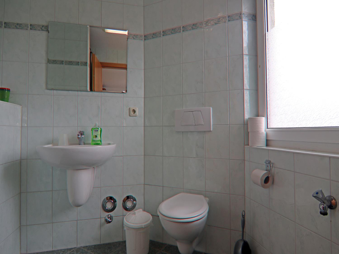 Bathroom 3, Wohnung in Rerik nahe Ostseestrand, Rostock