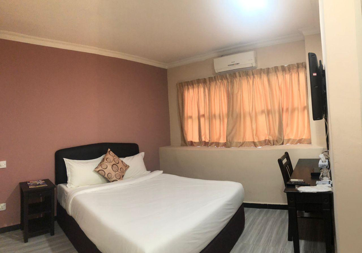 Bedroom 2, HYPE EXPRESS HOTEL, Seremban