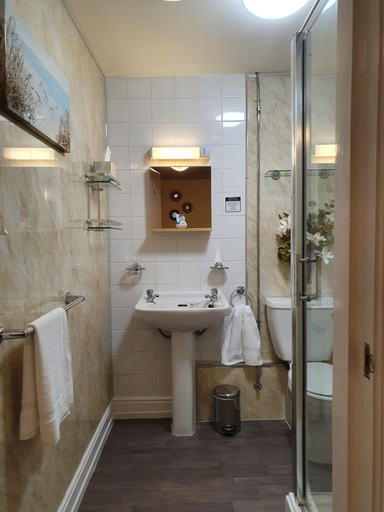 Bathroom 3, Apple Blossom Guesthouse, Nottinghamshire