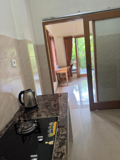 Others 4, Pineapple House, Gianyar