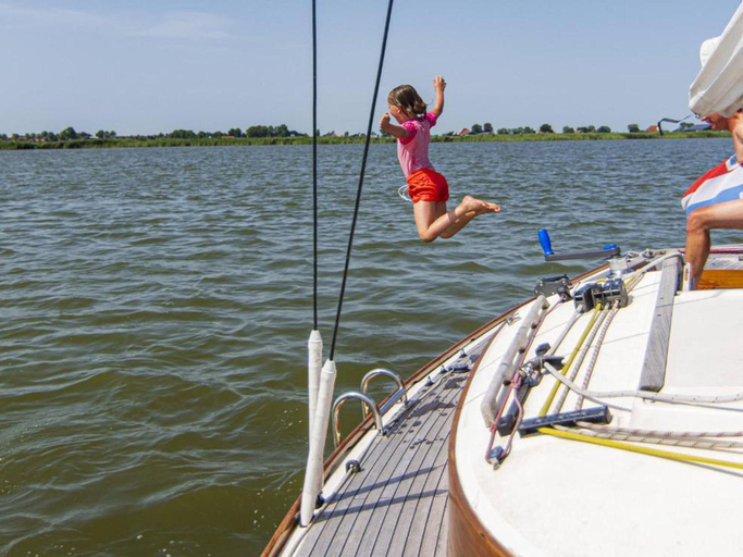 Others 2, Vacation Stay Close to Tjeukermeer, Lemsterland