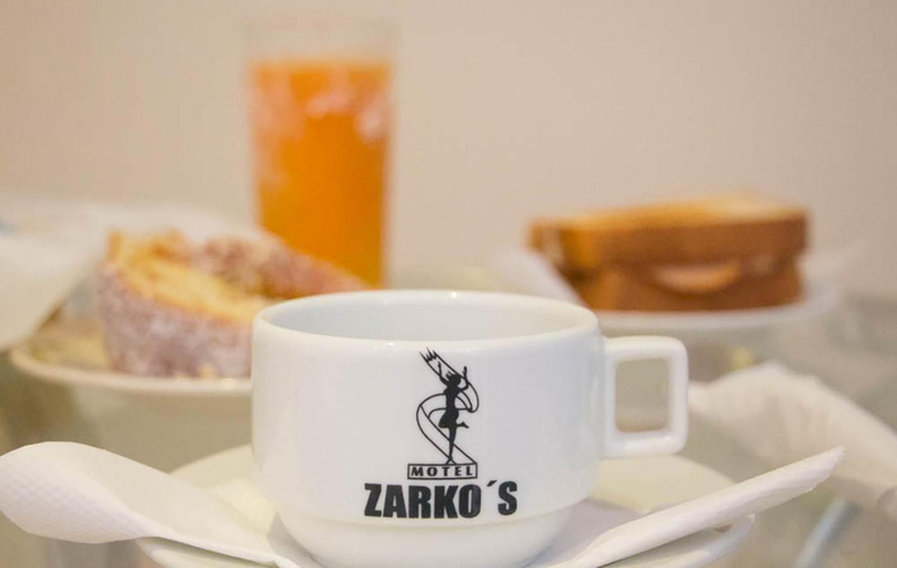 Food & Drinks 5, Hotel Zarkos, Rio Claro