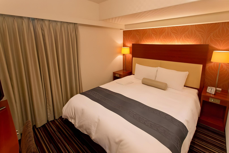 Bedroom 3, Nakajimaya Grand Hotel, Shizuoka
