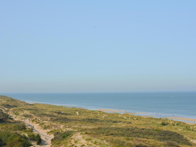 Others 5, Apartment on Belgian Coast with Sea View, West-Vlaanderen