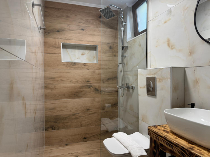 Bathroom 2, Aem Apartments, East Macedonia and Thrace