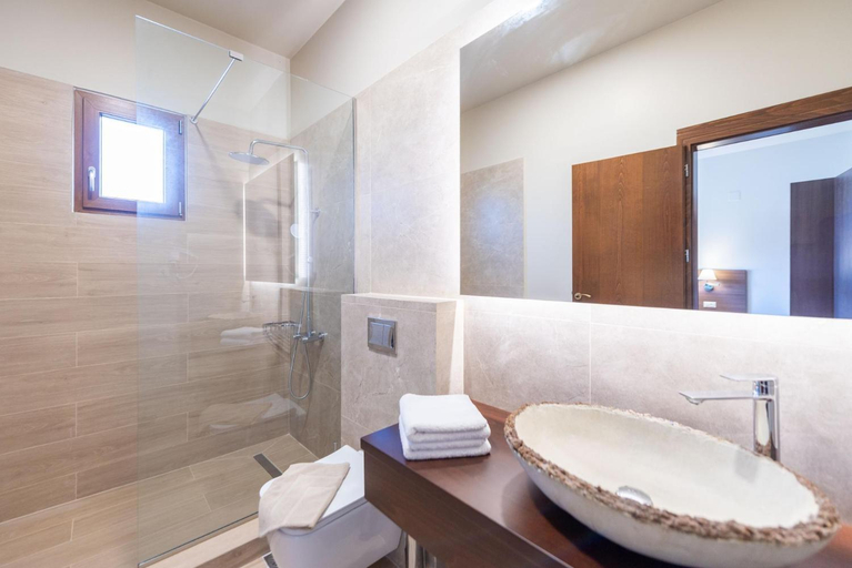 Floor plans 2, Luxury Villa Suzana in Chersonisos, Crete