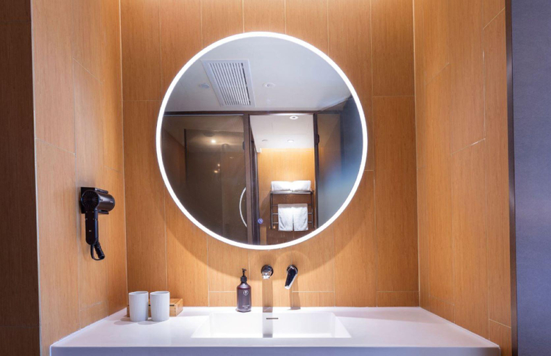 Bathroom, Ji Hotel Nantong TY Tower, Nantong