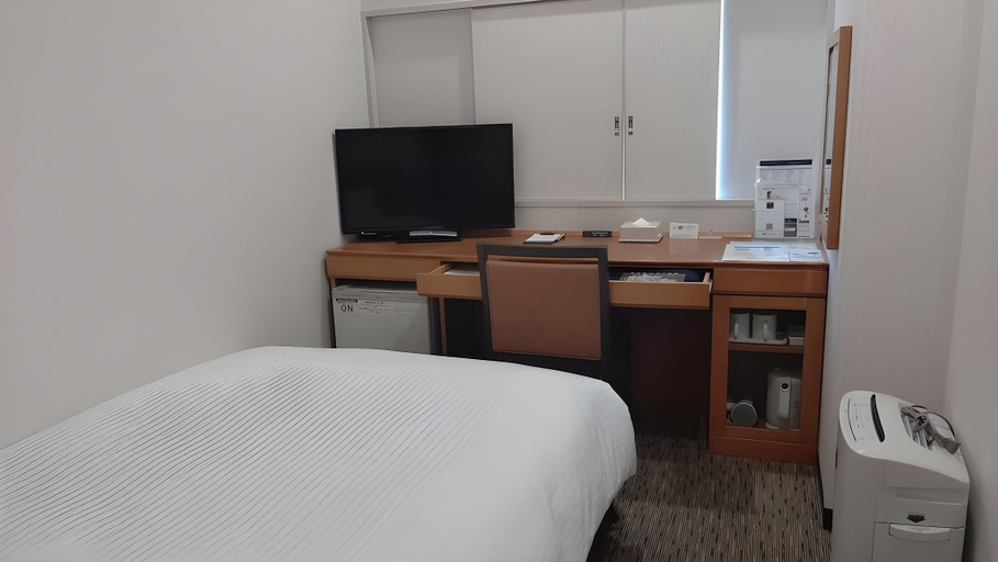 Bedroom 3, Nishitetsu Inn Kurosaki, Kitakyūshū