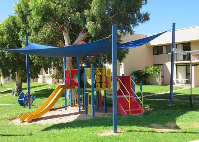 Others 5, Riverview Holiday Apartment 19 - Kalbarri, WA, Northampton