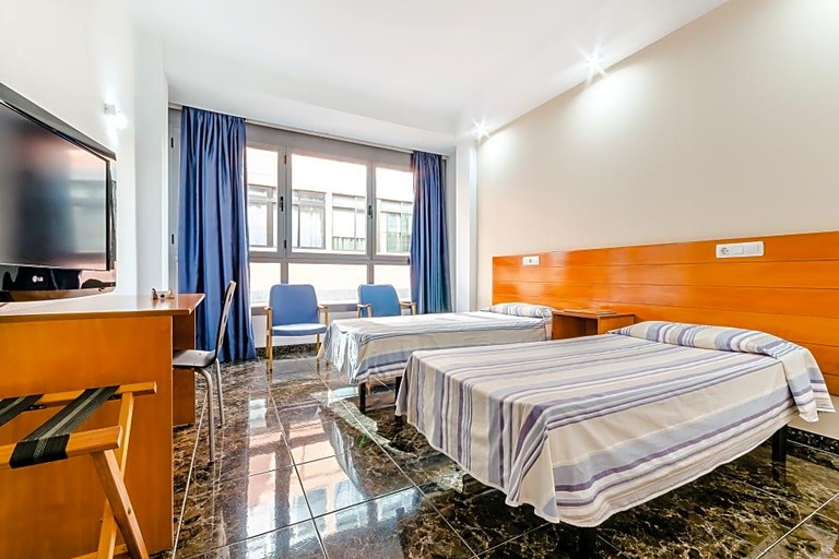 Bedroom, Hotel Atlanta, Las Palmas