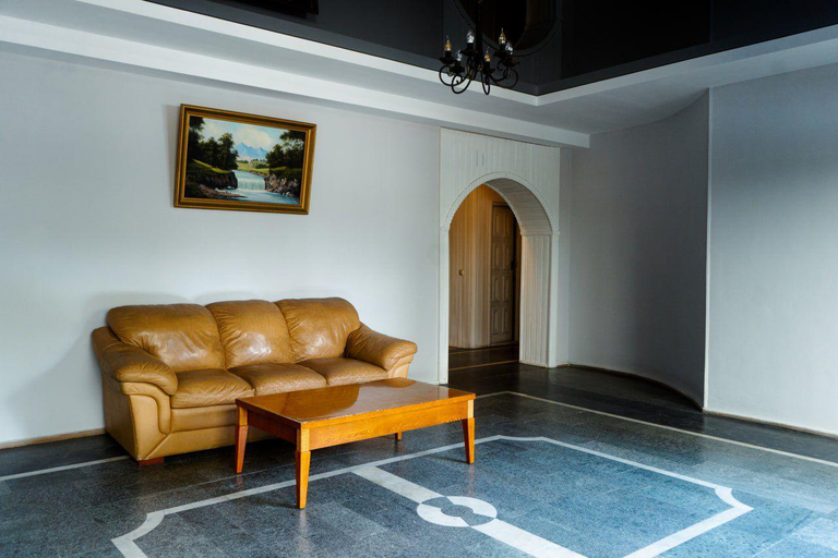 Others 2, Hotel White House, Tbilisi