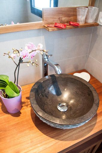 Bathroom 3, Maison d'Hotes Sainte Hune Chambres, Haut-Rhin
