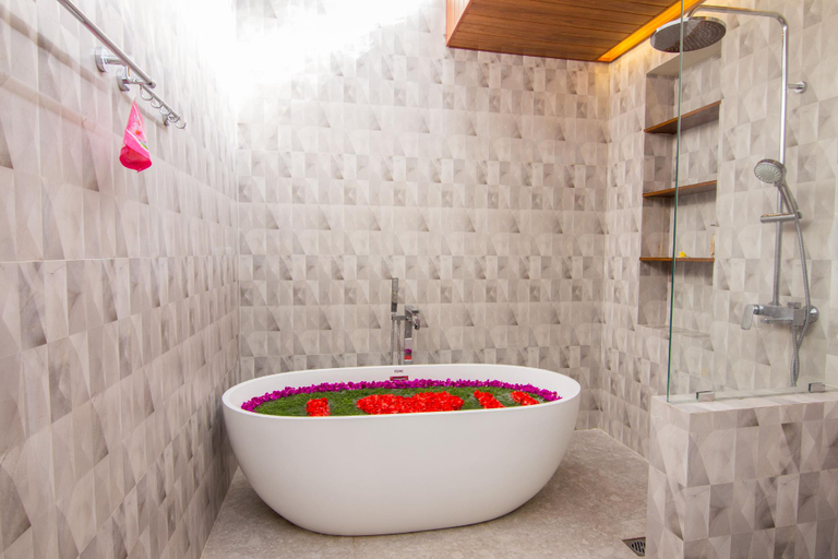 Bathroom 3, Ku Villa Ubud by Galleros, Gianyar