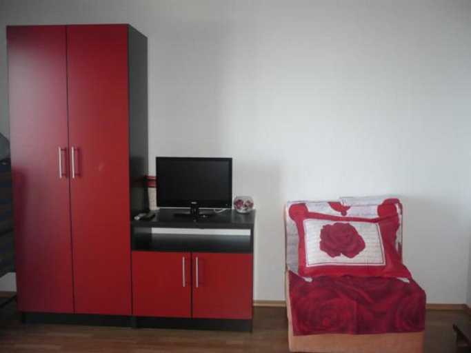 Others 4, Apartments Krvavac, Slivno