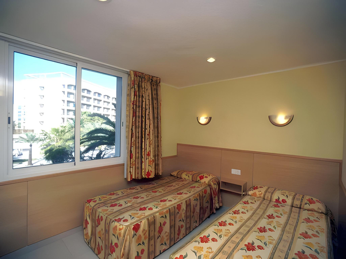 Bedroom 3, Rentalmar Los Peces, Tarragona