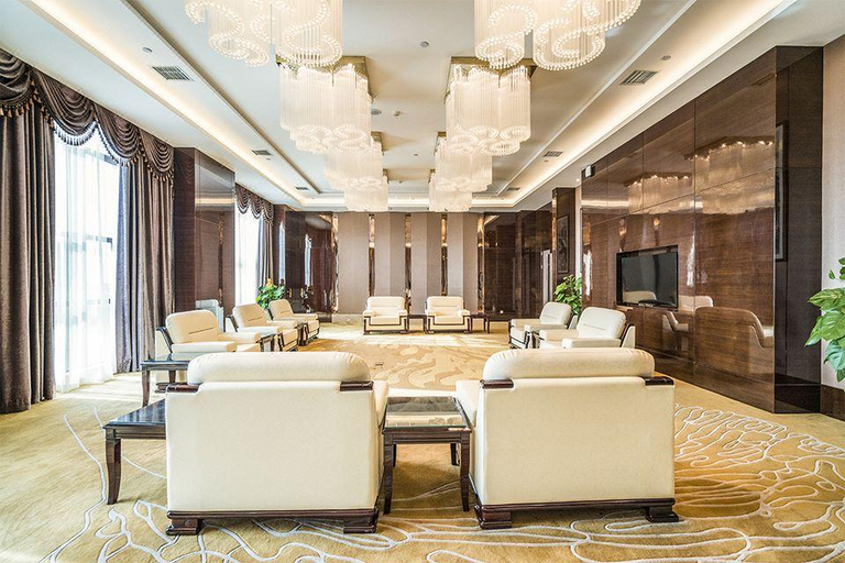 Others 2, インターナショナルホテル, Wuhan