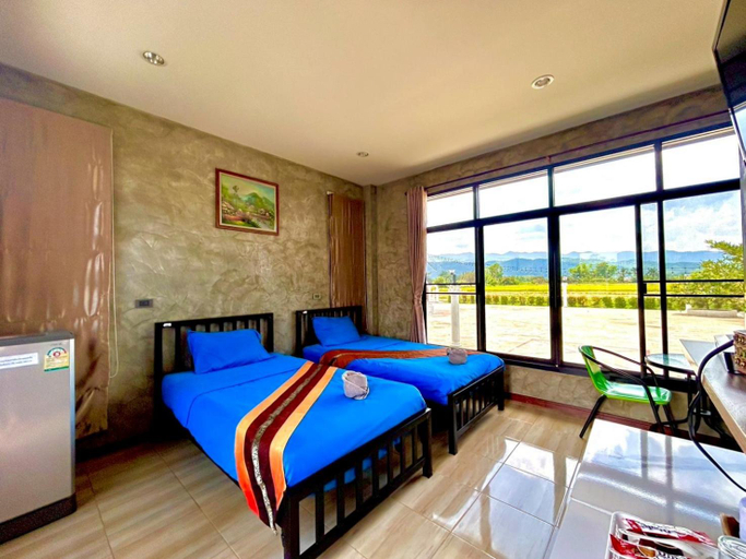 Others 3, Phuphan Resort, Phan