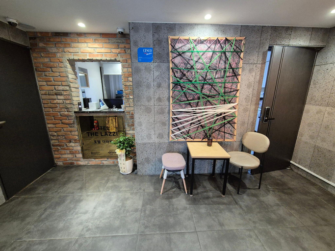 Public Area, hotel lazzi, Geumjeong